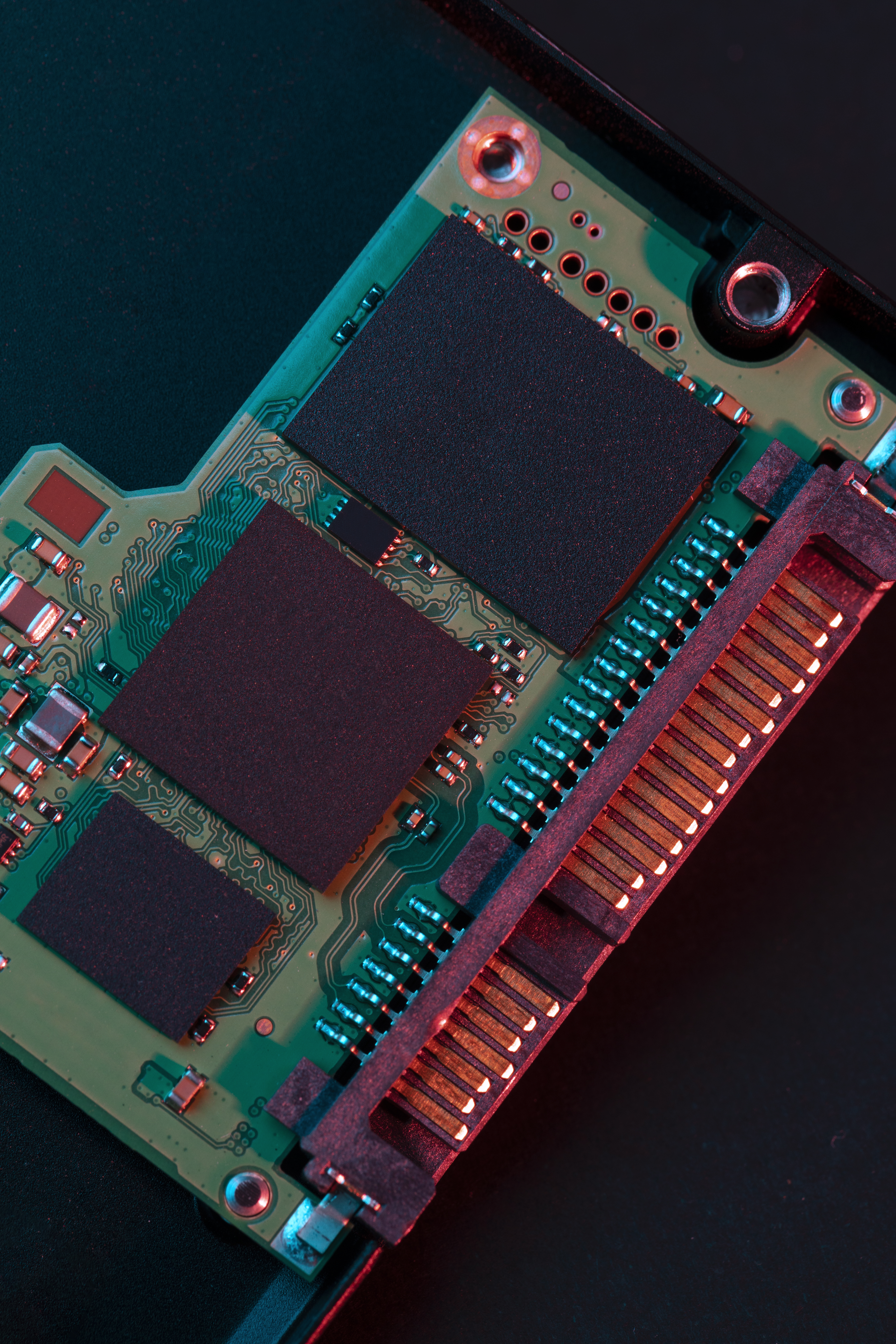SSD NVMe vs SATA em bare metal